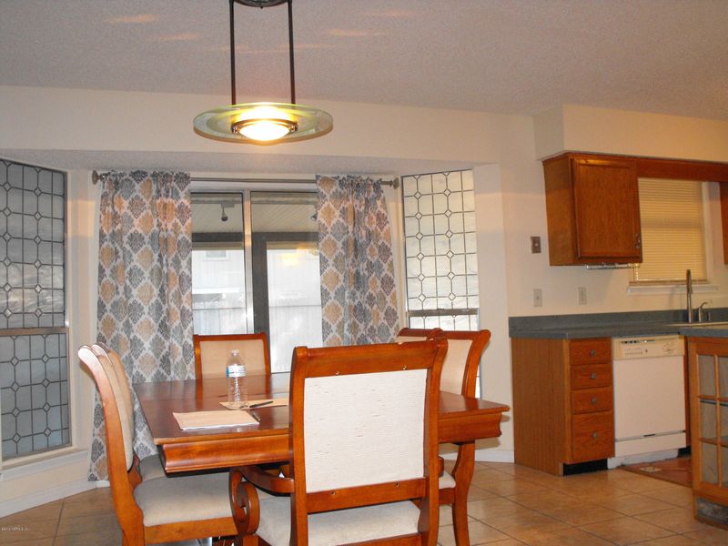 1543 Derringer Rd, Jacksonville, FL 32225