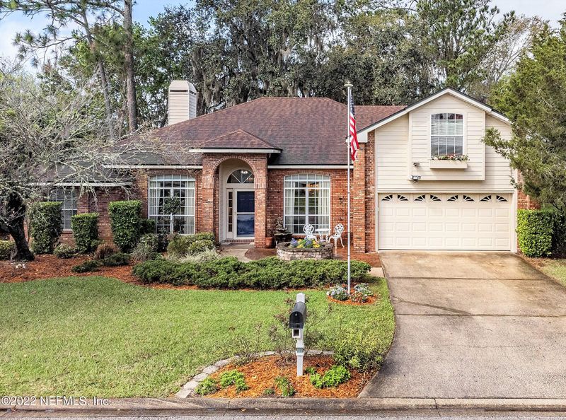 1544 Walnut Creek Dr, Orange Park, FL 32003