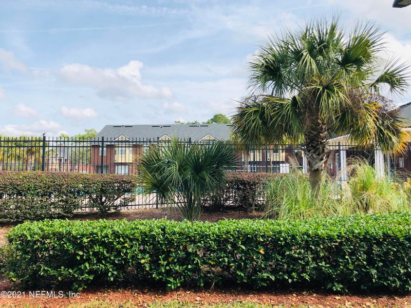 1547 Acken Dr, Jacksonville, FL 32225
