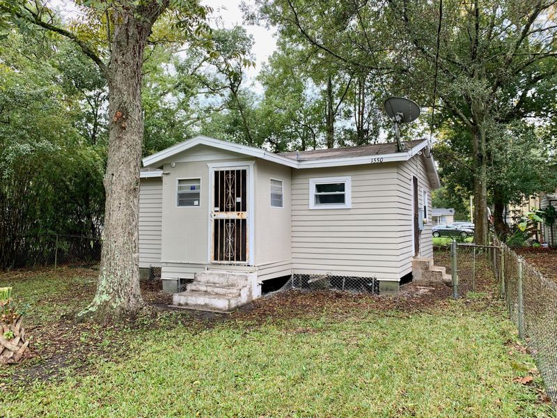 1550 29th St W, Jacksonville, FL 32209