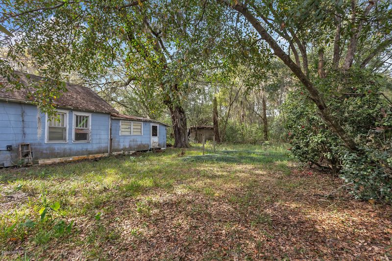 1550 Ryar Rd, Jacksonville, FL 32216