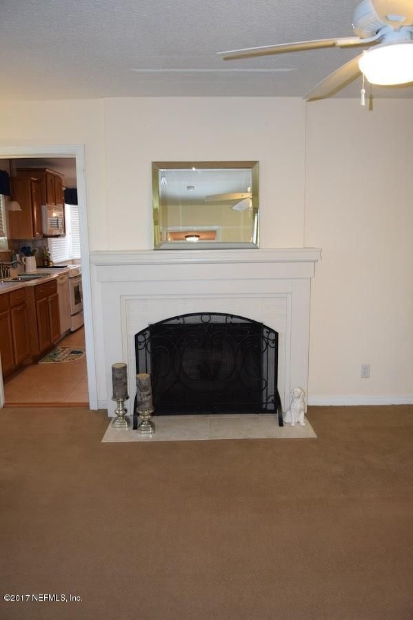 1556 Lake Shore Blvd, Jacksonville, FL 32210