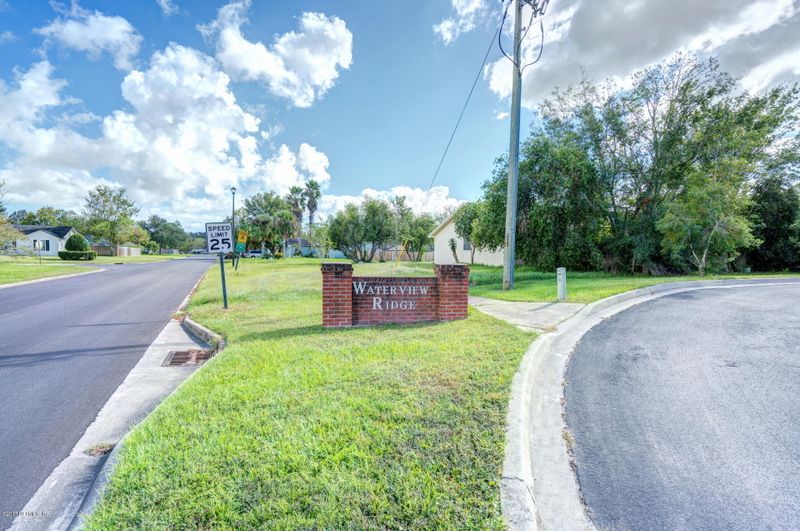 1559 Kingfisher Blvd, Orange Park, FL 32065