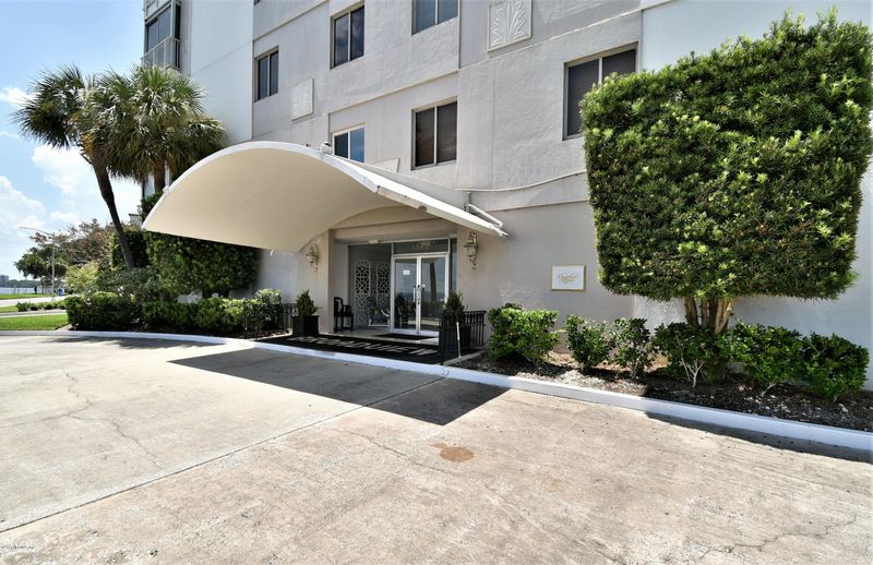 1560 Lancaster Ter #806, Jacksonville, FL 32204