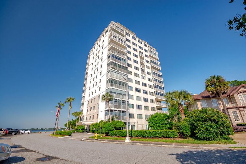 1560 Lancaster Ter #902, Jacksonville, FL 32204