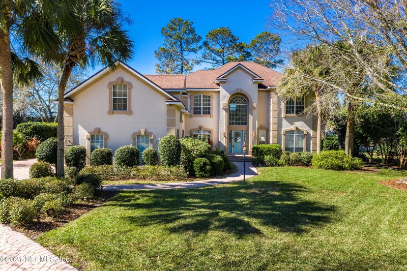 1561 Misty Lake Dr, Fleming Island, FL 32003