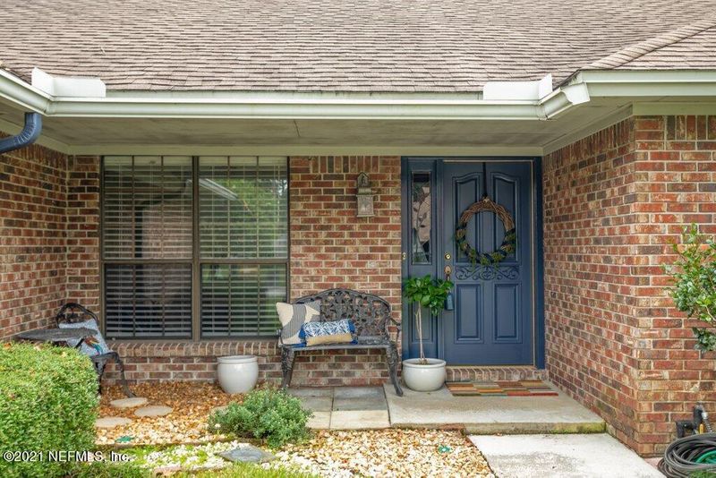 1562 Rivergate Dr, Jacksonville, FL 32223