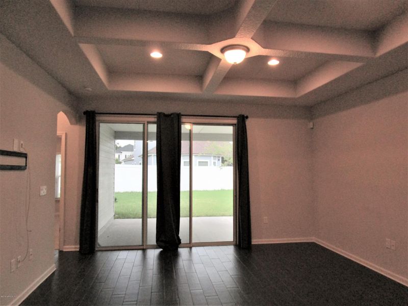 15627 Spotted Saddle Cir, Jacksonville, FL 32218
