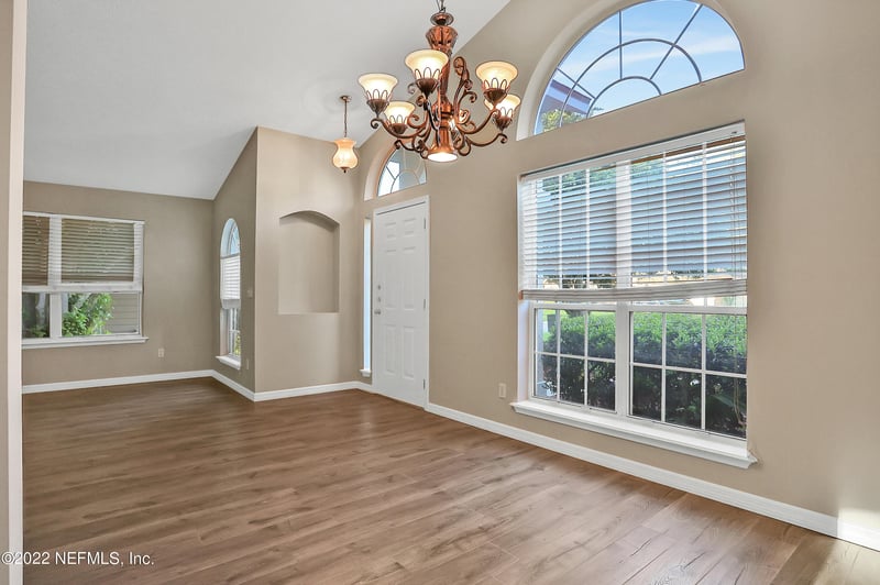 1563 Shelter Cove Dr, Orange Park, FL 32003