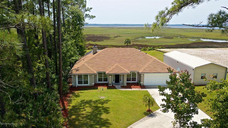 15630 Shark Rd W, Jacksonville, FL 32226