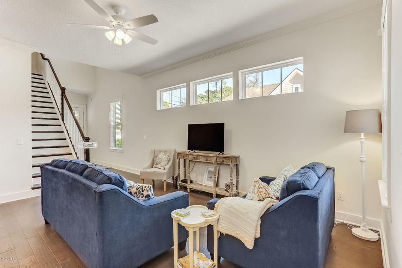 1564 Nectarine St, Fernandina Beach, FL 32034