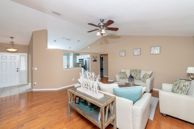 1565 Timber Trace Dr, St Augustine, FL 32092
