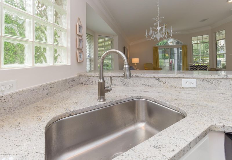 1568 Harbour Club Dr, Ponte Vedra Beach, FL 32082
