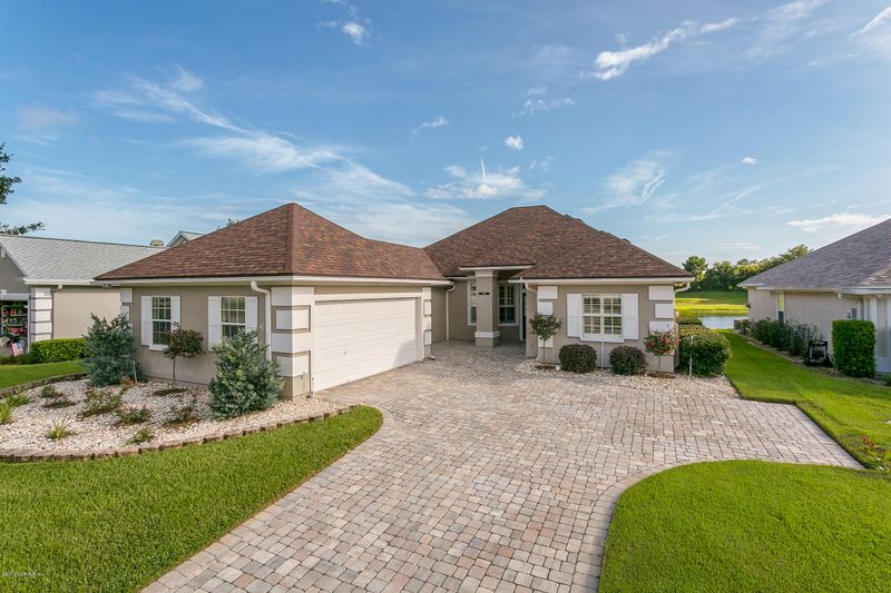 1568 Stonebriar Rd, Green Cove Springs, FL 32043
