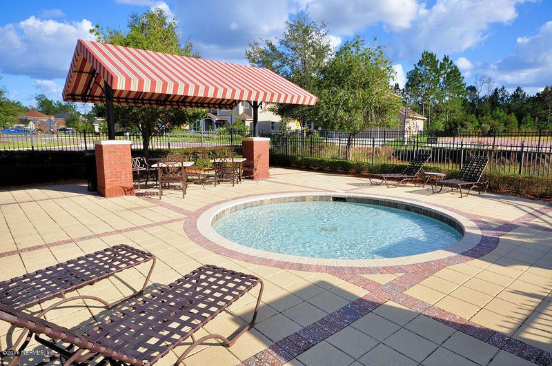 157 Servia Dr, St Johns, FL 32259