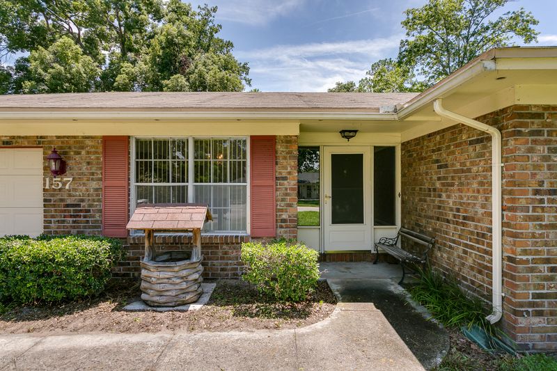 157 Vanderford Rd W, Orange Park, FL 32073