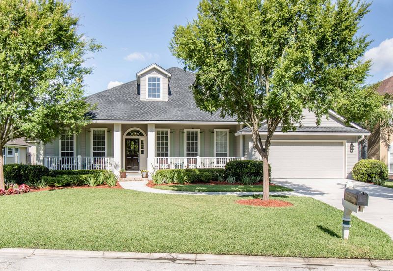 1574 Waters Edge Dr, Fleming Island, FL 32003