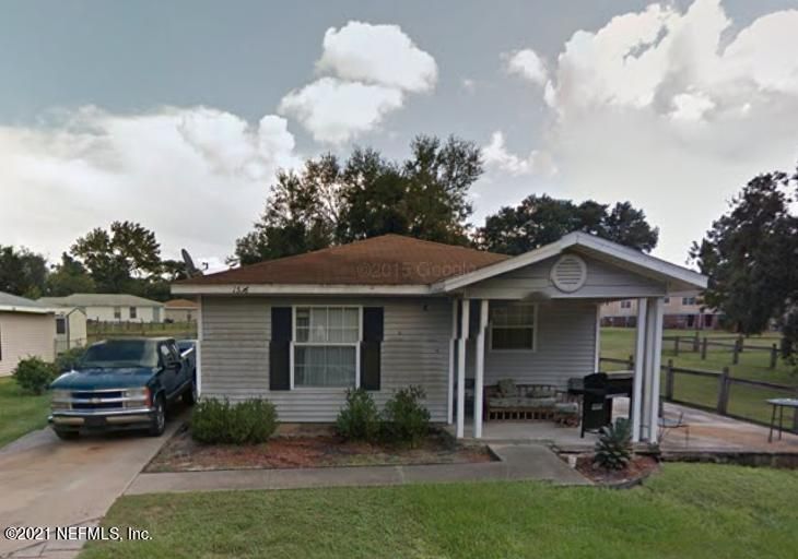 1576 Brook Forest Dr, Jacksonville, FL 32208