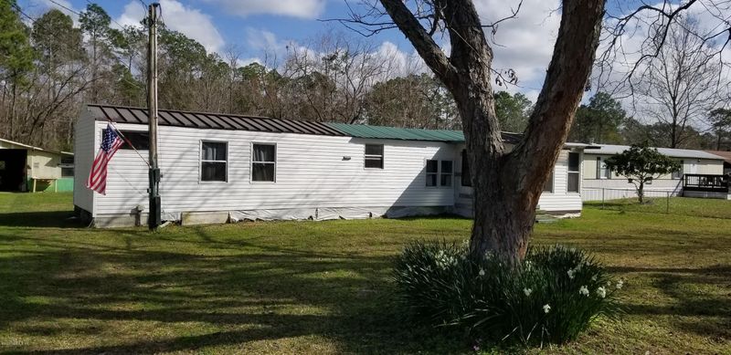 15771 Dewanna Rd, Jacksonville, FL 32218