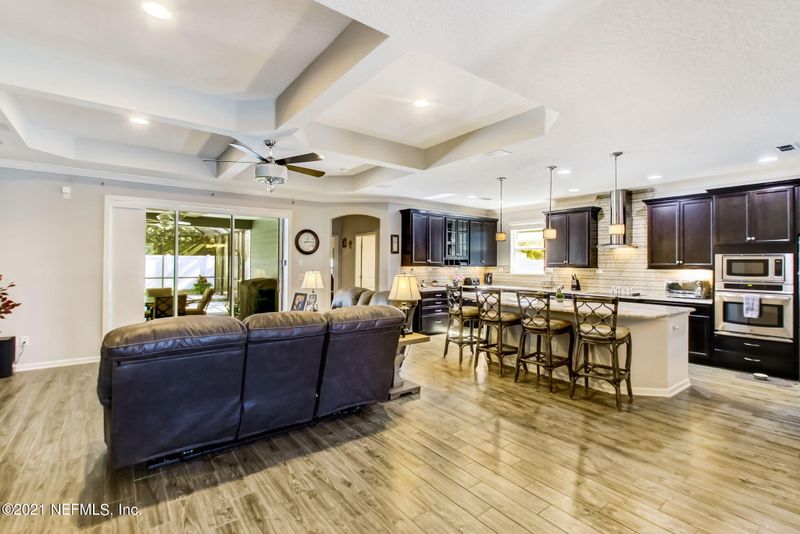 15772 Spotted Saddle Cir, Jacksonville, FL 32218