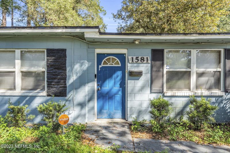 1581 Chatham Rd, Jacksonville, FL 32208