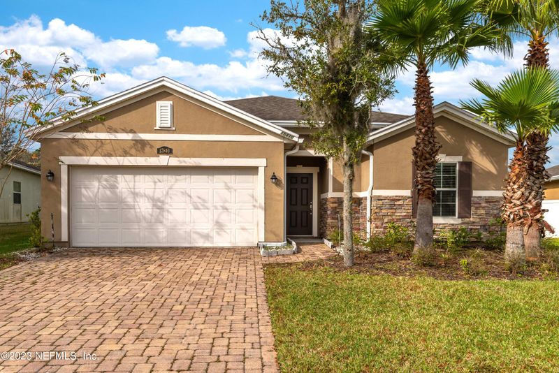 15810 Bainebridge Dr, Jacksonville, FL 32218