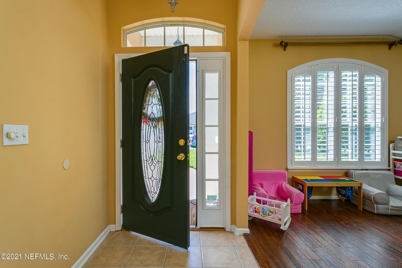 1582 Sailmaker Ln, Fleming Island, FL 32003