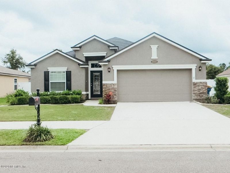 15820 Baxter Creek Dr, Jacksonville, FL 32218