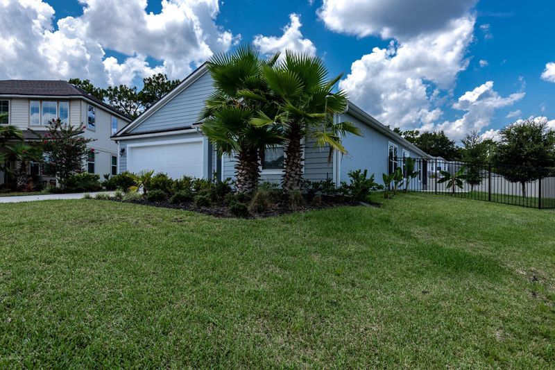 15836 Pinyon Ln, Jacksonville, FL 32218