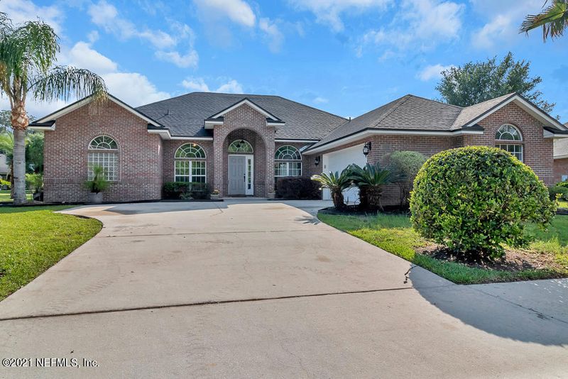 1586 Lockend Rd, Jacksonville, FL 32221