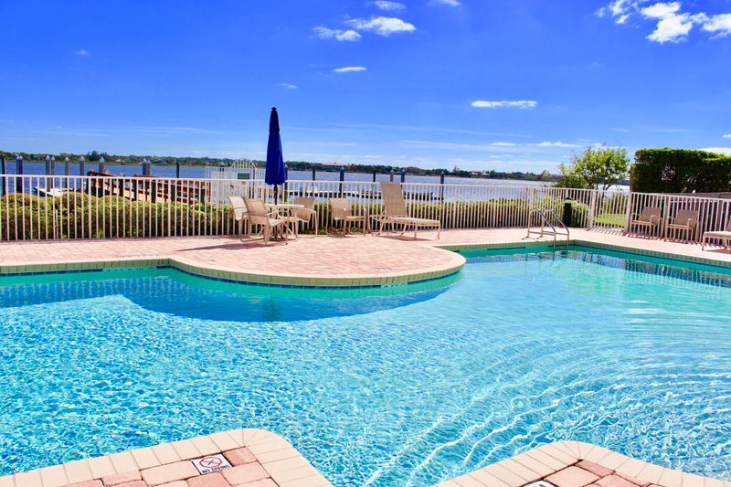 159 Marine St #104, St Augustine, FL 32084