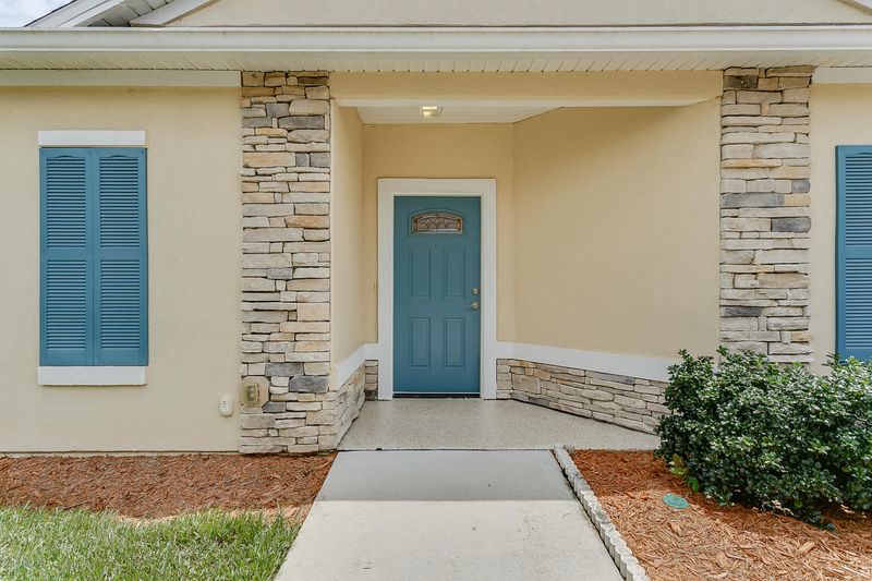 1593 Calming Water Dr, Fleming Island, FL 32003