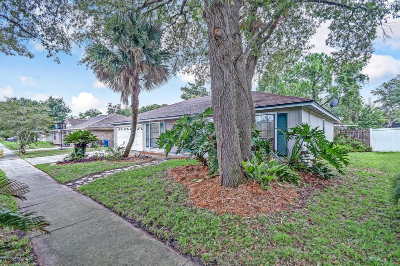 1594 Pleasant Park Dr E, Jacksonville, FL 32225