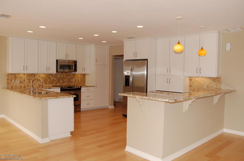 16 Maria Pl, Ponte Vedra Beach, FL 32082