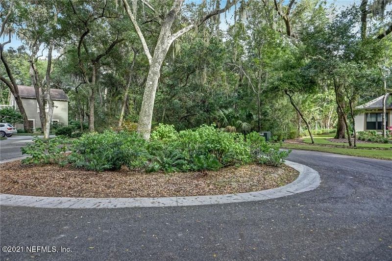 16 Moss Oaks Dr, Fernandina Beach, FL 32034