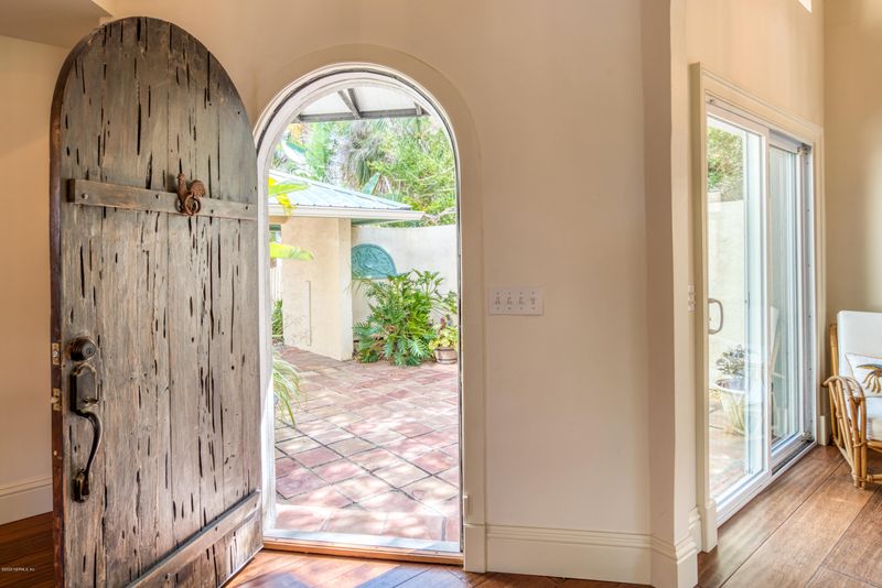 16 Seascape Cir, St Augustine, FL 32080