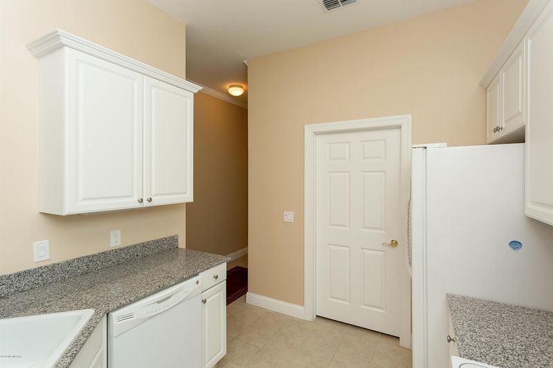 160 Legendary Dr #304, St Augustine, FL 32092