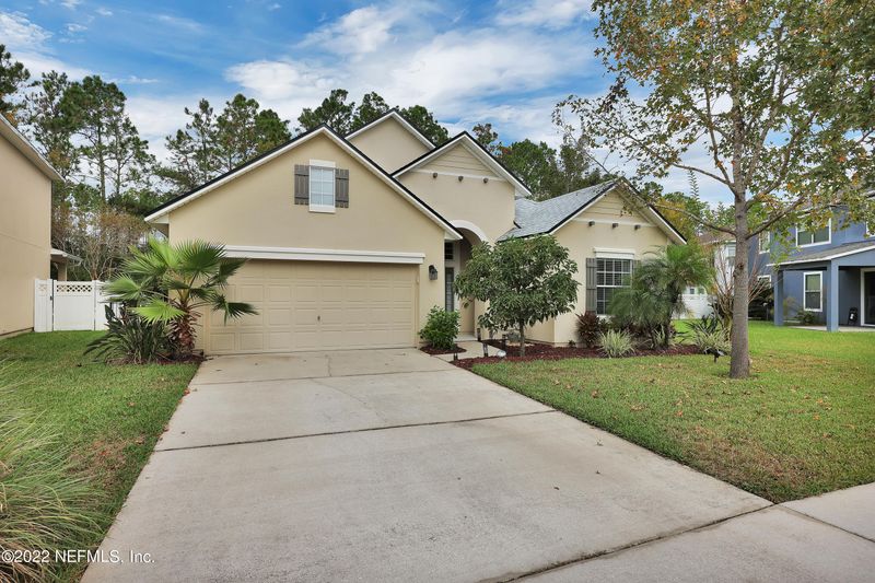160 Thornloe Dr, St Johns, FL 32259