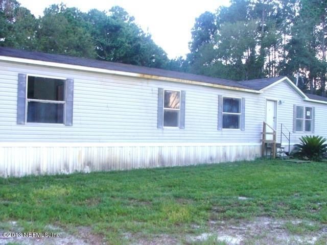 16005 Yogi Bear Ln, Jacksonville, FL 32226