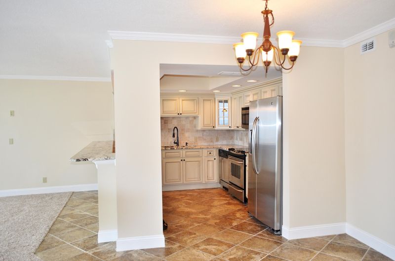 1601 S Ocean Dr #1010, Jacksonville Beach, FL 32250