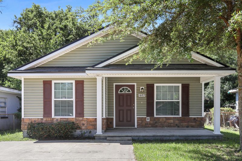 1602 Windle St, Jacksonville, FL 32209