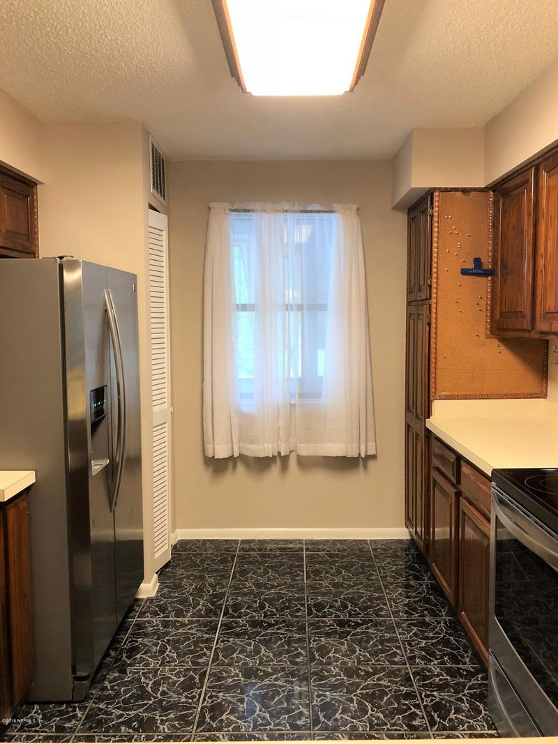 1604 Arcadia #315, Jacksonville, FL 32207
