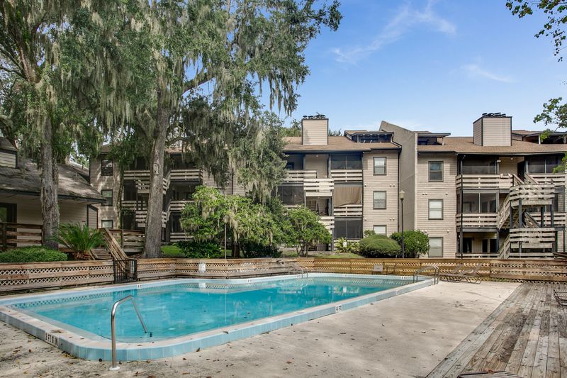 1604 Arcadia Dr #312, Jacksonville, FL 32207