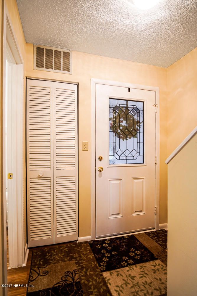 1604 Arcadia Dr #320, Jacksonville, FL 32207