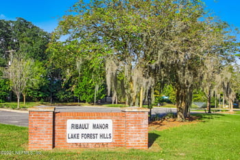 1604 Ribault Scenic Dr, Jacksonville, FL 32208