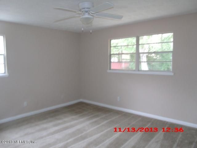 1607 Bay Cir, Orange Park, FL 32073