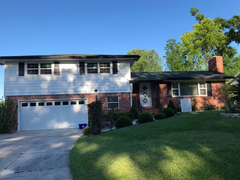 1607 Mt Vernon Dr, Jacksonville, FL 32210
