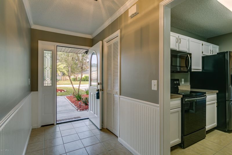 1609 Panther Ridge Ct, Jacksonville, FL 32225