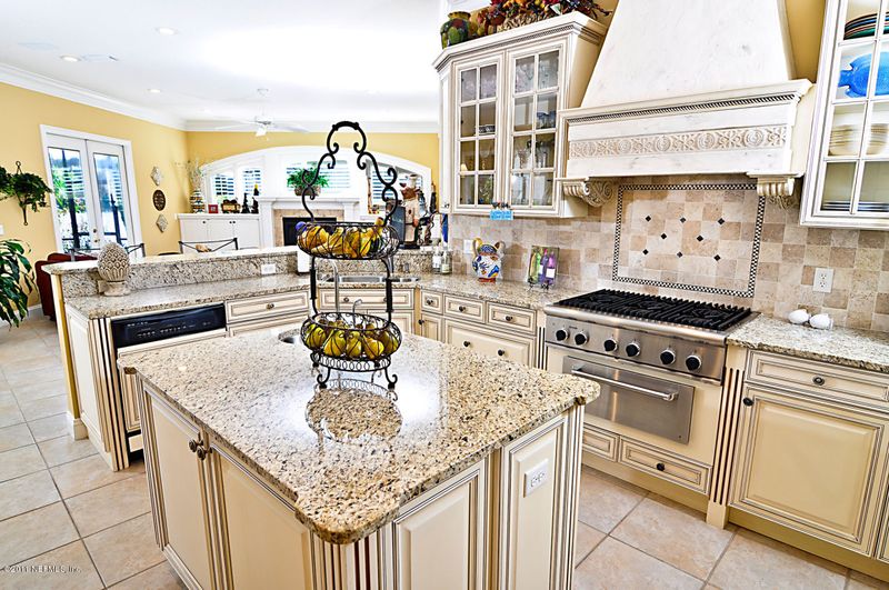 161 Clearlake Dr, Ponte Vedra Beach, FL 32082