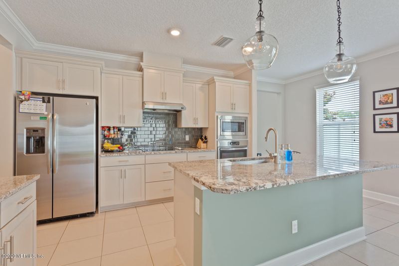 16103 Dowing Creek Dr, Jacksonville, FL 32218